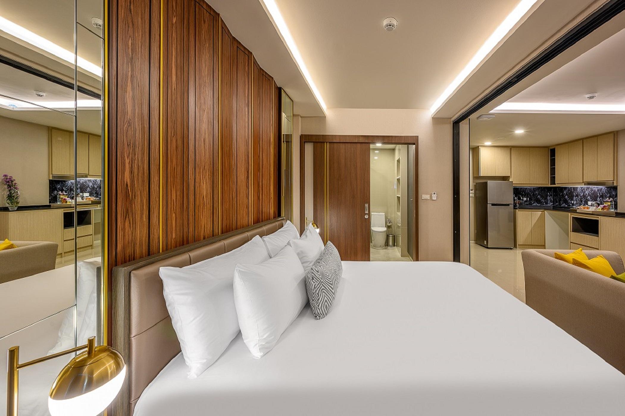 Mida Grande Resort Phuket Exteriör bild